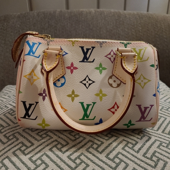 Louis Vuitton Handbags - Louis Vuitton mini speedy bag